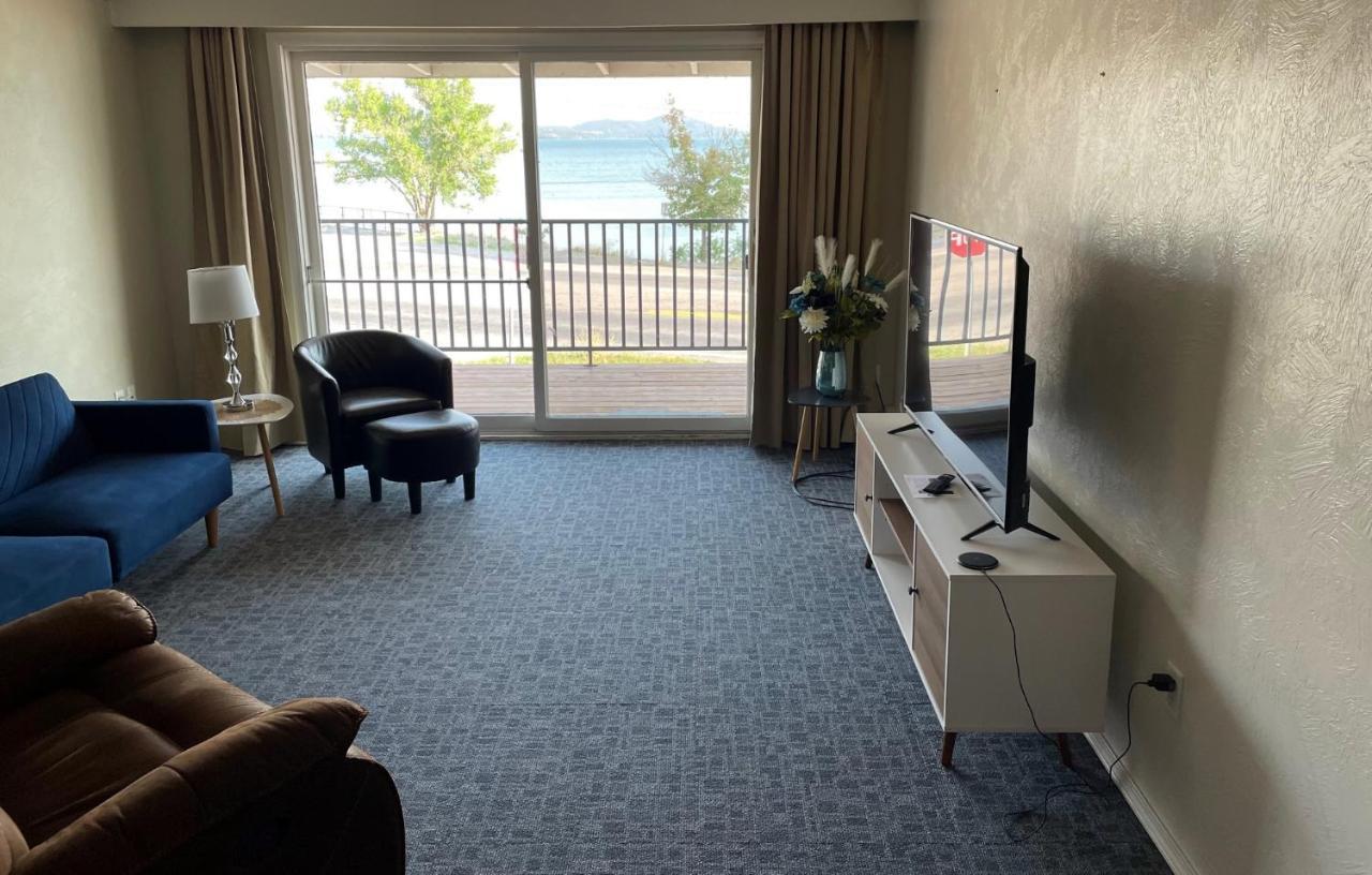 Americas Best Value Inn Polson Exterior foto